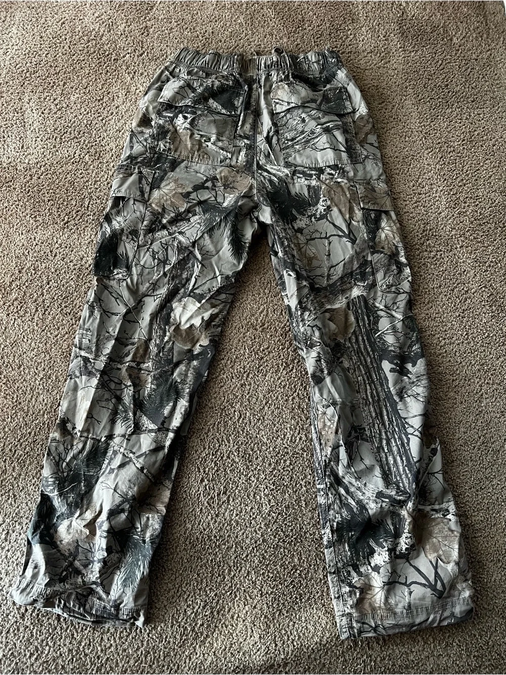 Hollister Men's Baggy Camo Pants - Gray, Black, Brown